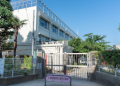 小学校　世田谷区立奥沢小学校（小学校）まで358m