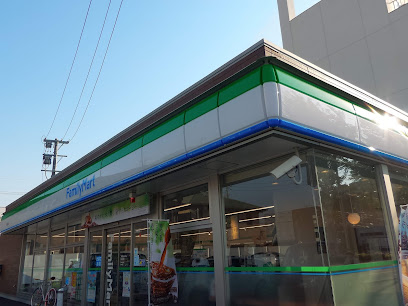 コンビニ　ファミリーマート 妙音通店（コンビニ）まで196m