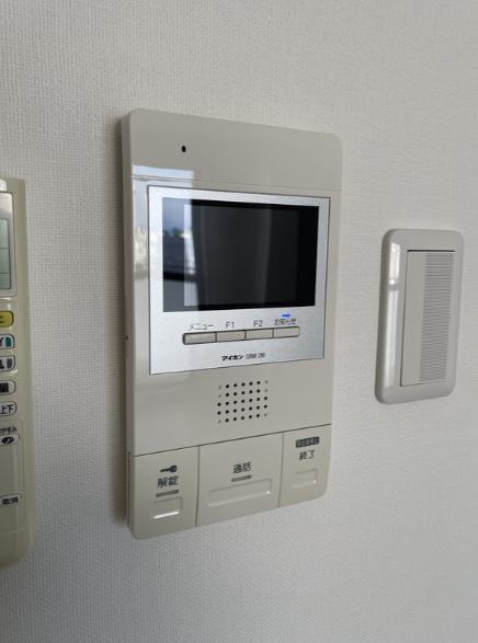 その他　TVモニターホンで来客が誰か確認してから開けて下さいね