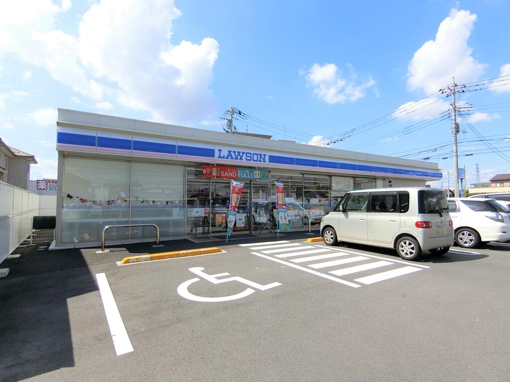 コンビニ　ローソン前橋上新田町店（コンビニ）まで1011m