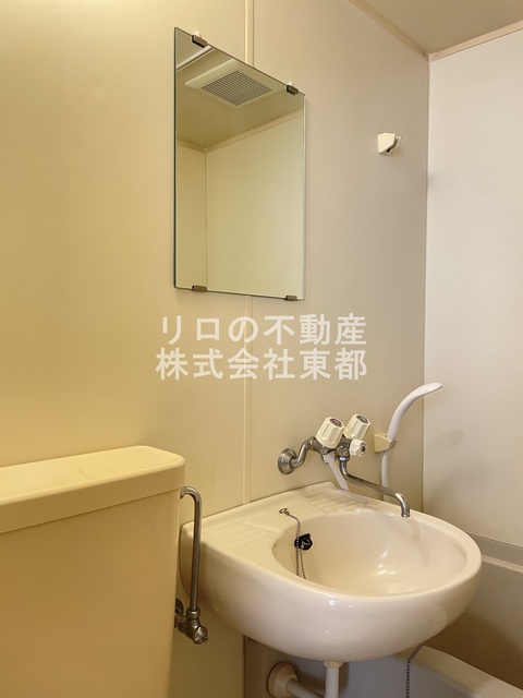 洗面設備　洗面ボウルもついているので、ここで洗顔できますね☆