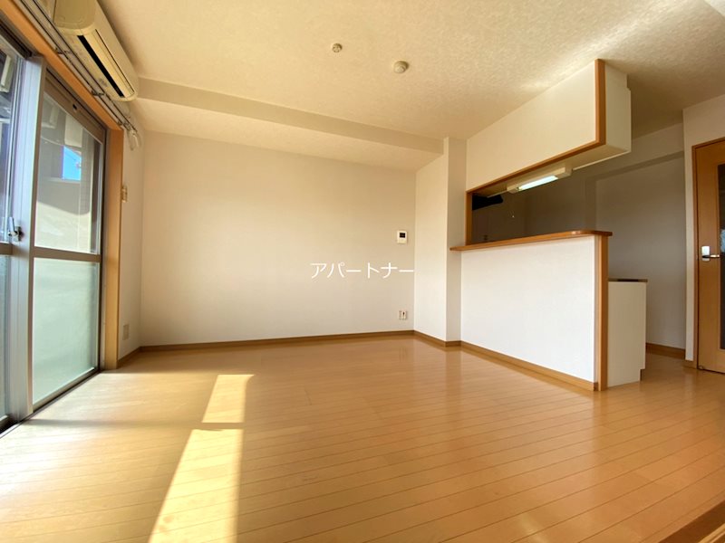 居室・リビング　※写真は同間取りの別部屋です。
