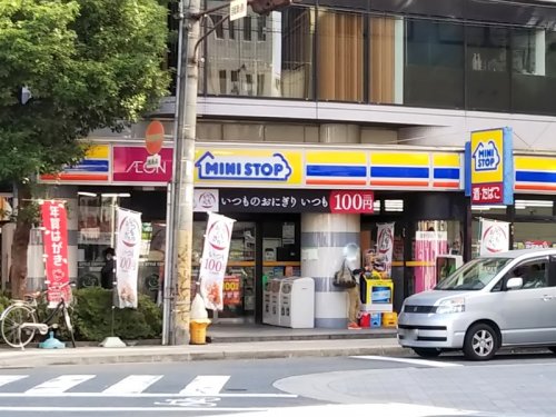 コンビニ　ミニストップ 豊崎5丁目店（コンビニ）まで77m