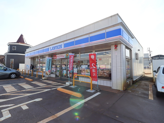 コンビニ　ローソン長岡アクロスプラザ店（コンビニ）まで485m
