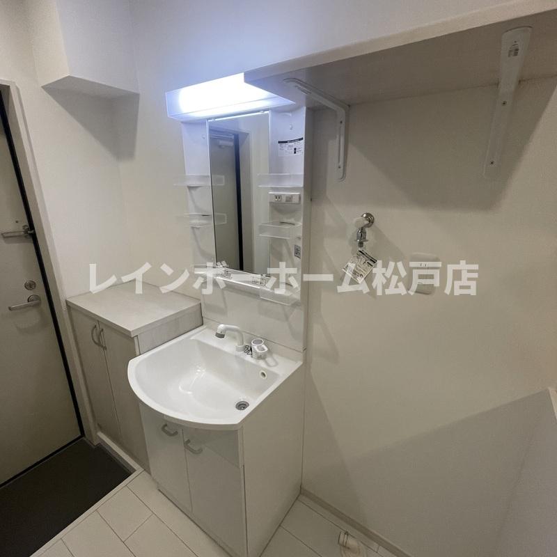 洗面設備　忙しい朝には欠かせない洗面所です