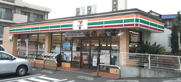 コンビニ　セブンイレブン 南浦和1丁目店（コンビニ）まで134m