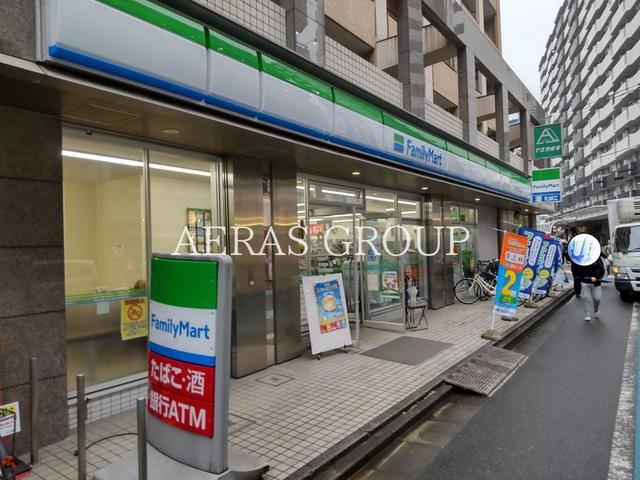 コンビニ　ファミリーマート 江戸川西葛西五丁目店（コンビニ）まで120m