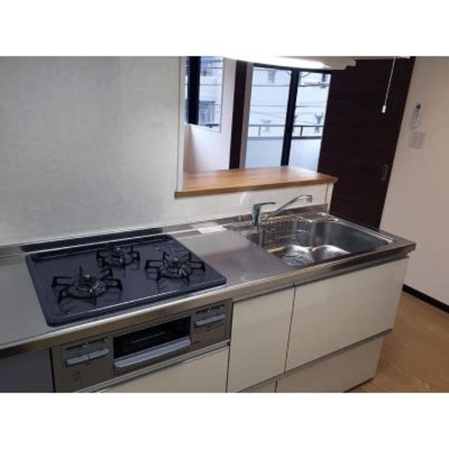 キッチン　※写真は同タイプ住戸です。