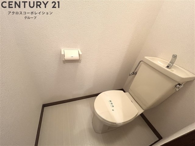 トイレ　掃除のしやすいシンプルなトイレです！