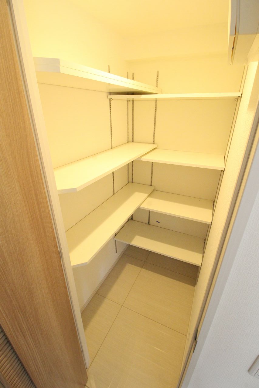 収納　別の部屋の写真です