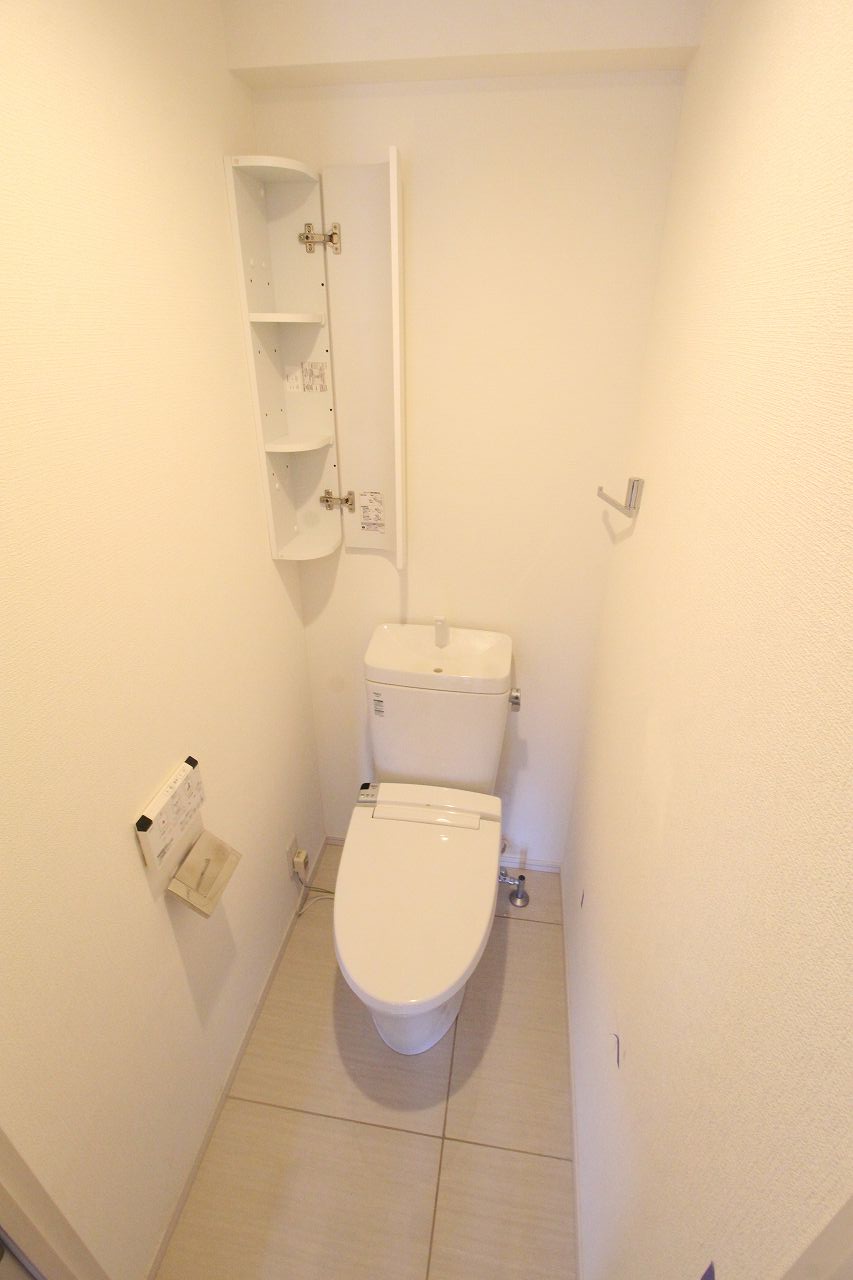 トイレ　別の部屋の写真です