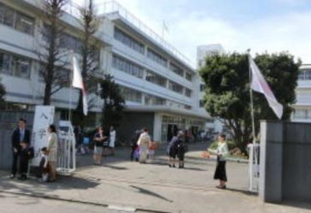 小学校　府中市立四谷小学校（小学校）まで1317m