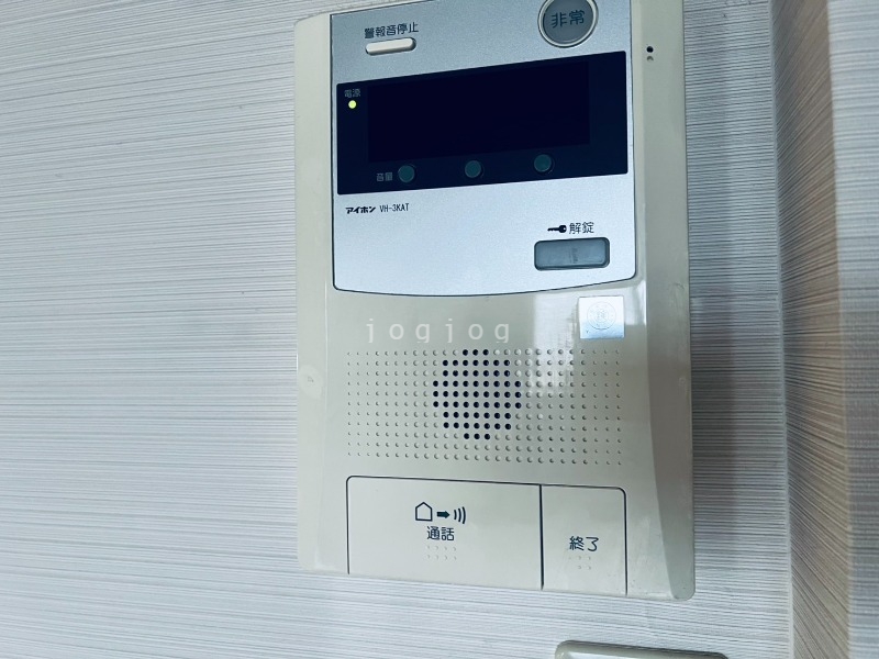 セキュリティ　モニター付きインターホンで来客確認も安心です！