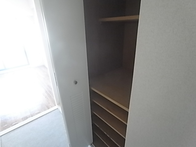 ライオンズマンション神戸元町第3の内装写真