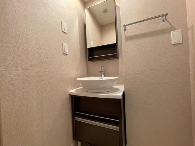 洗面設備　※参考写真