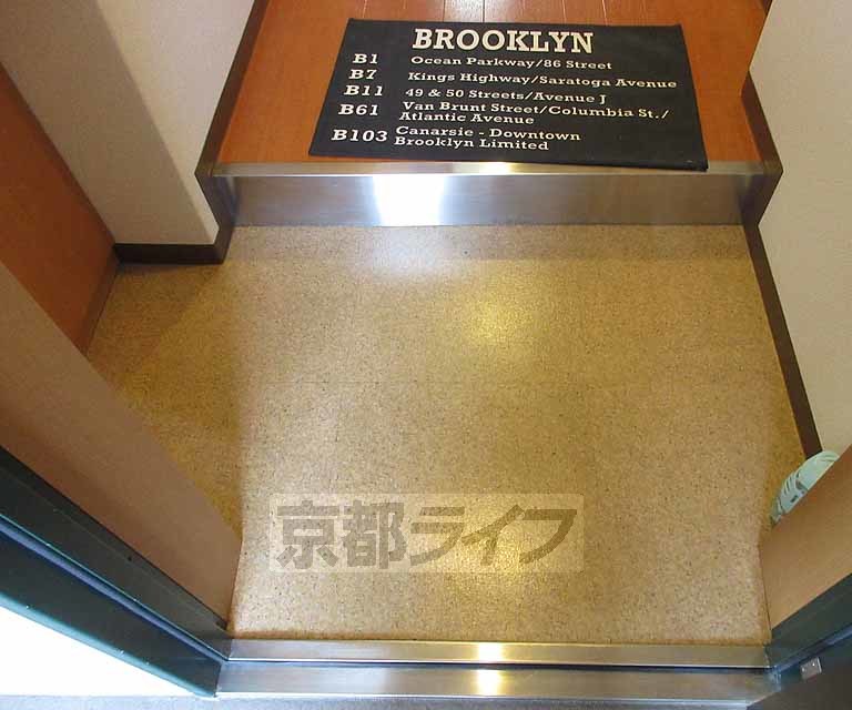 玄関　来客にも安心の広さです