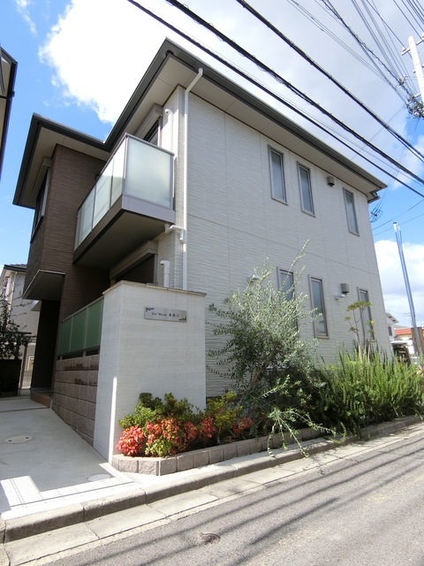 建物外観　ＪＲ西明石駅徒歩９分の築浅物件！ペット相談可です。