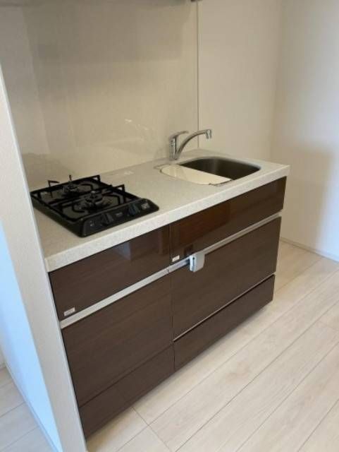 キッチン　未完成のため、シリーズマンションの参考写真です。