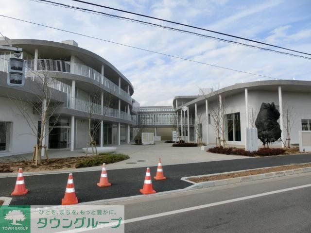 小学校　流山おおたかの森小学校（小学校）まで1322m