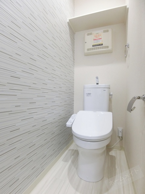 トイレ　同施工会社の同仕様写真です。