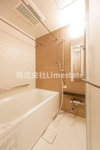 バス・シャワールーム　別部屋参考写真