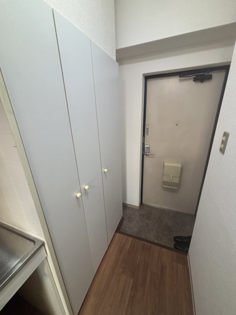 LakiaApartment武庫之荘の玄関写真