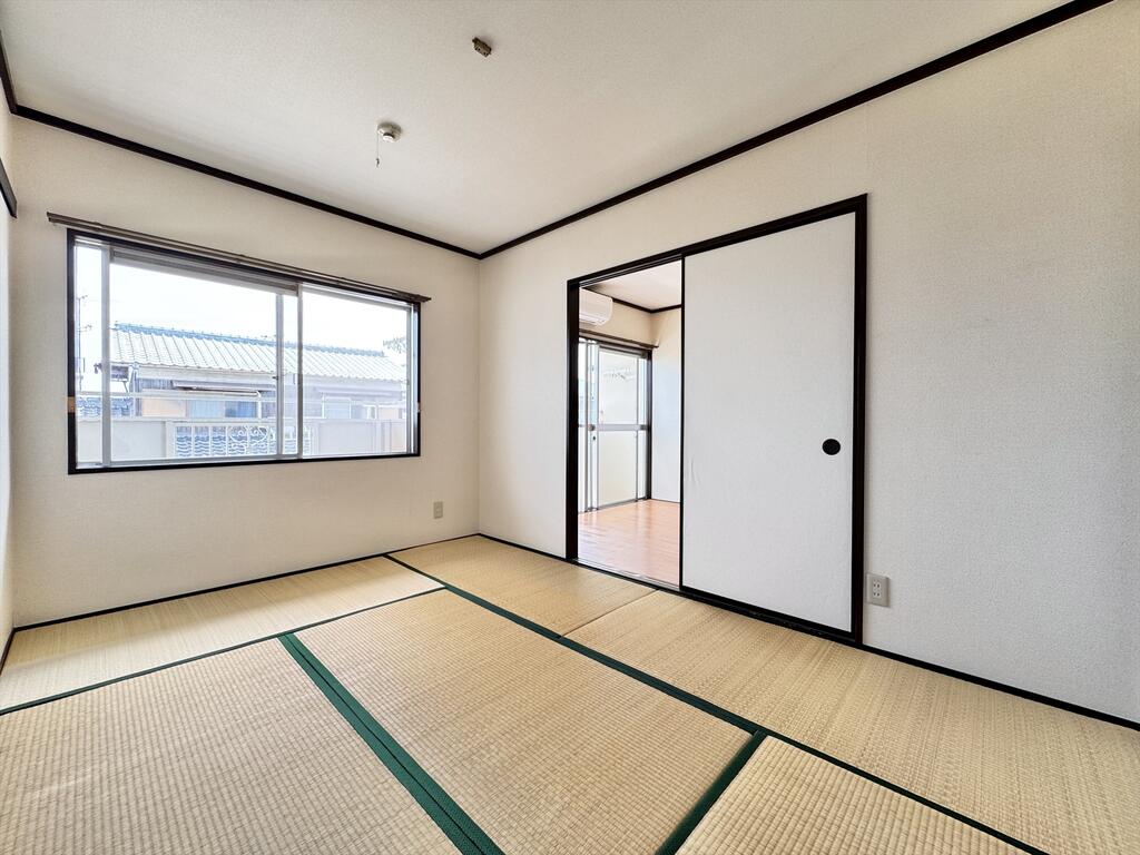 スカイパレス Iの居間写真