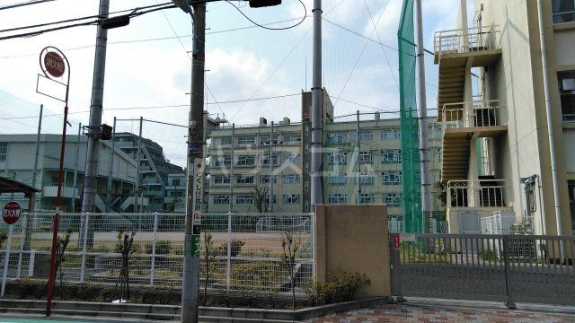 高校・高専　東京都立荻窪高校（高校・高専）まで1431m