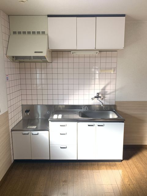 キッチン　※同タイプ別室参照写真※現状優先