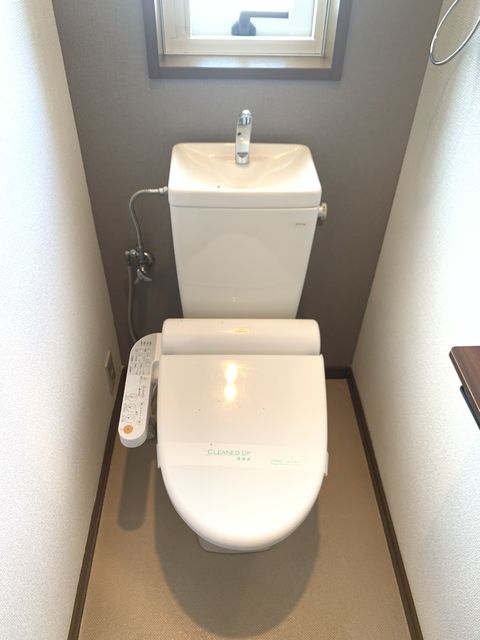 トイレ　※同タイプ別室参照写真※現状優先