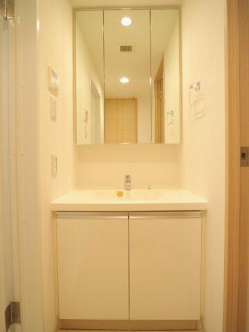 洗面設備　※参考写真