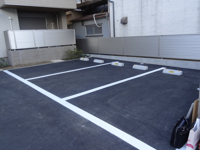 駐車場　平面駐車場
