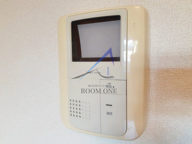 セキュリティ　モニター付きインターホンです。