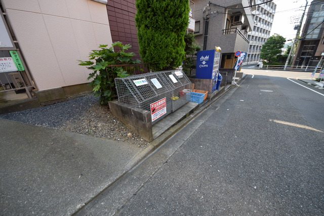 その他共有部分　★敷地内ゴミ置き場★