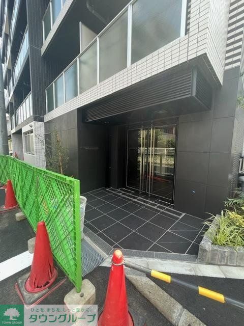 エントランス　★お部屋探しは株式会社タウンハウジング東京まで★