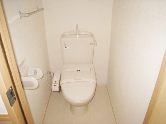 トイレ　☆ウォシュレット付き☆