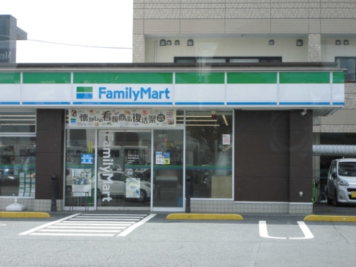 コンビニ　ファミリーマート 浦和美園駅前店（コンビニ）まで313m