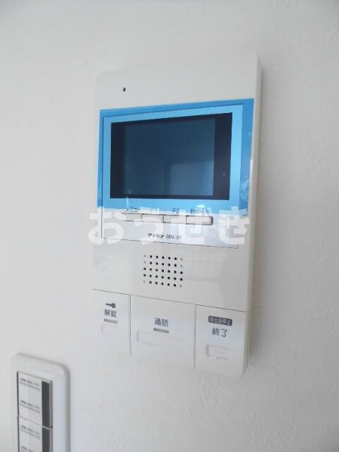 セキュリティ　オートロックはモニター付きで…