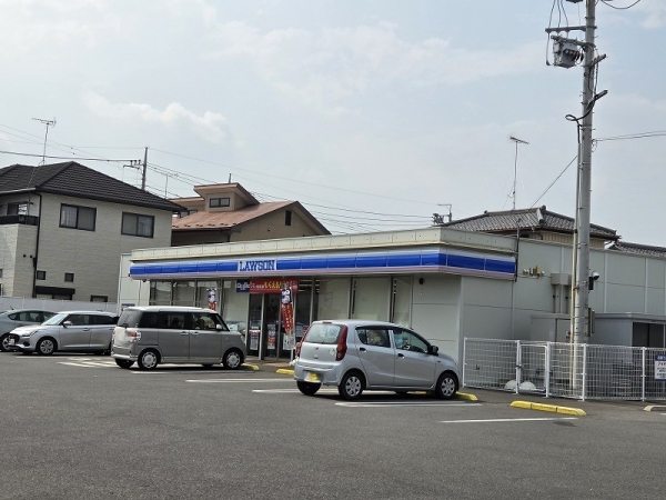 コンビニ　ローソン 下妻市下妻店（コンビニ）まで650m