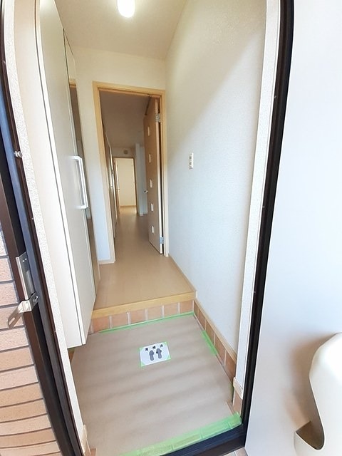 玄関　シューズボックス完備です。