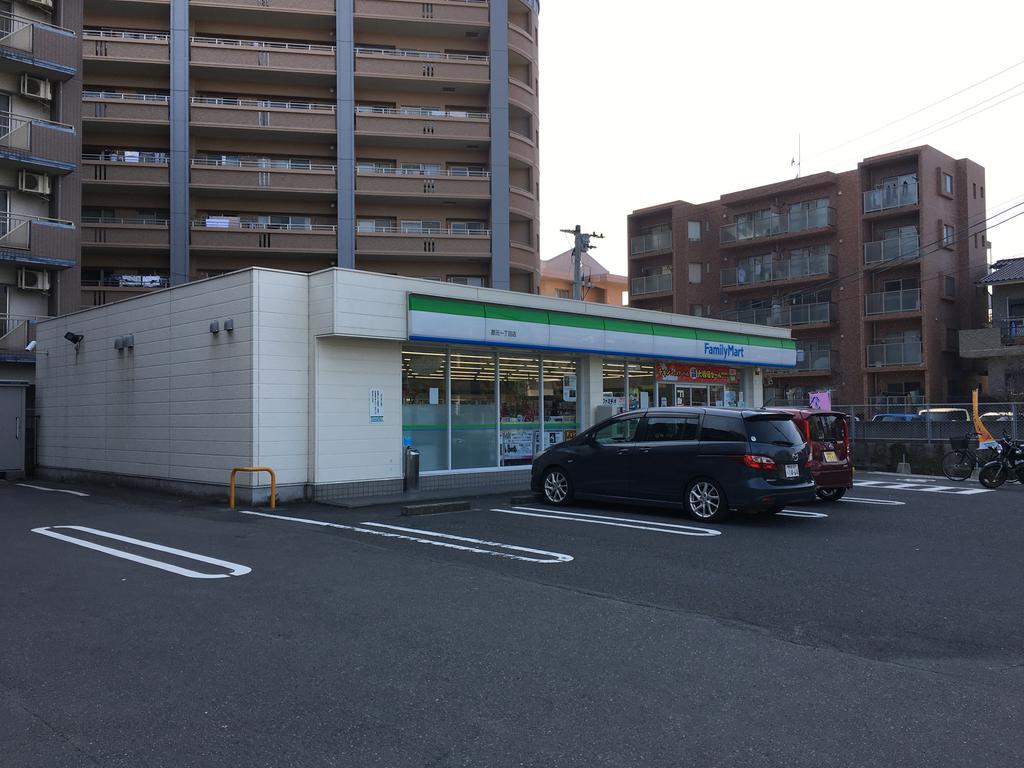 コンビニ　ファミリーマート郡元一丁目店（コンビニ）まで574m