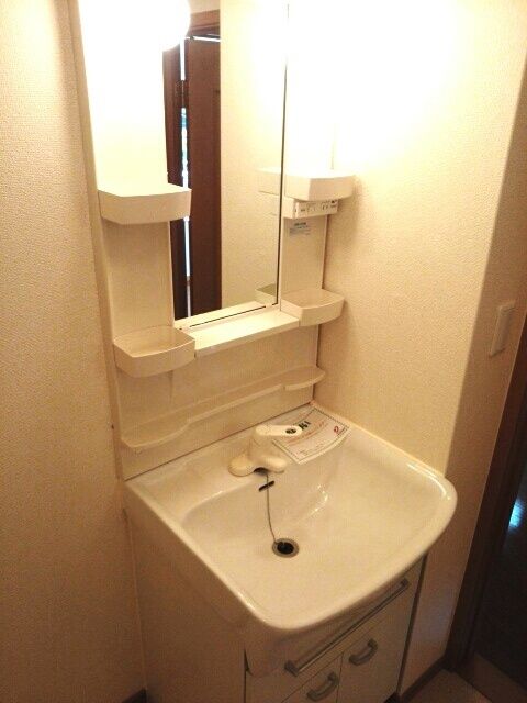 クレア トゥール IIの内装写真