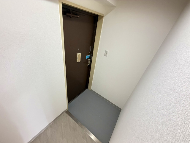 ピースシャトー舟入の玄関写真