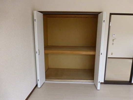 収納　写真は別居室のものです。