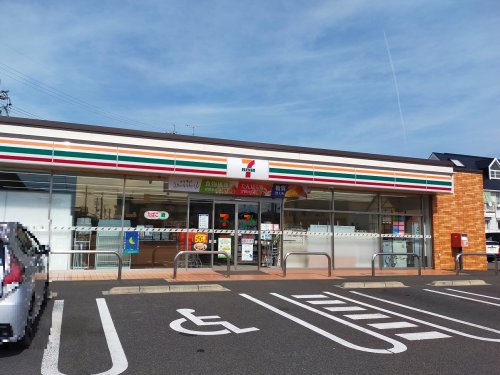 コンビニ　セブンイレブン 扶桑柏森店（コンビニ）まで586m