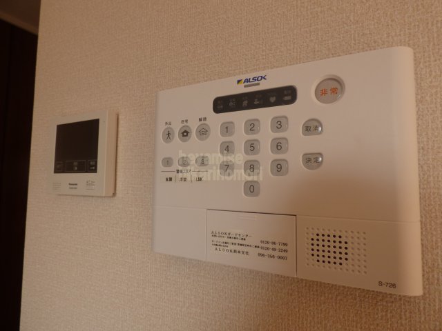 セキュリティ　写真は別号室