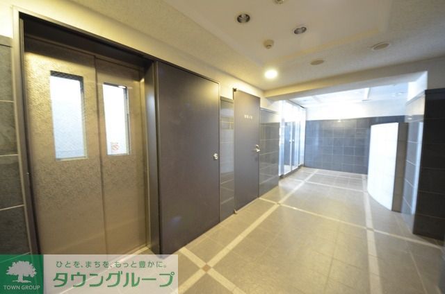 ロビー　NULL