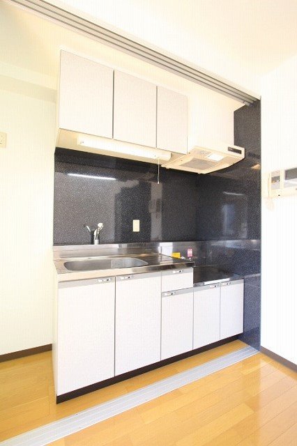 BOND BLD.IVのキッチン写真