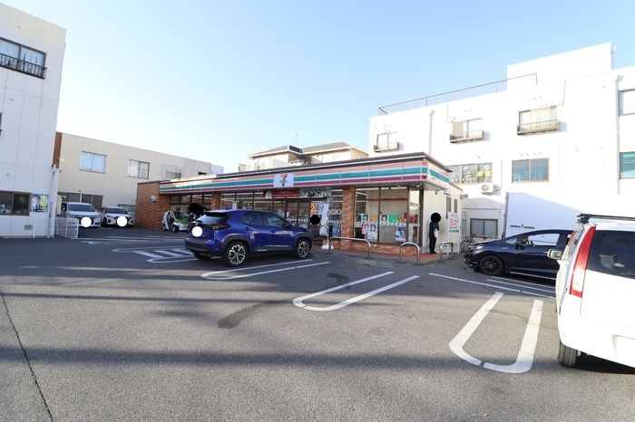 コンビニ　セブンイレブン 前橋市民文化会館前店（コンビニ）まで213m