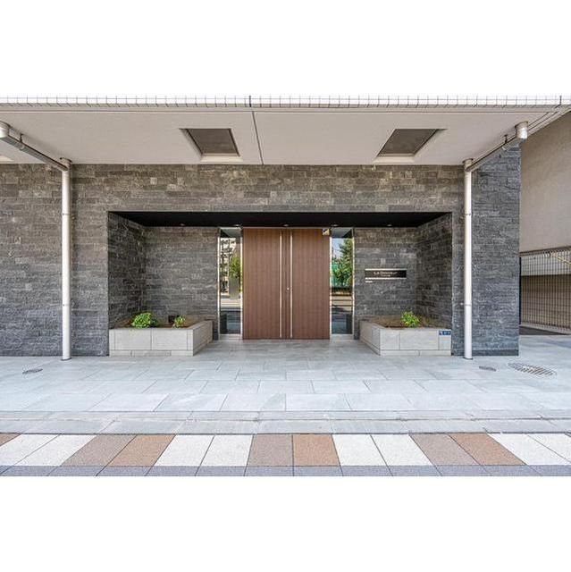 エントランス　Ｌａ　Ｄｏｕｃｅｕｒ田端 北区田端新町１